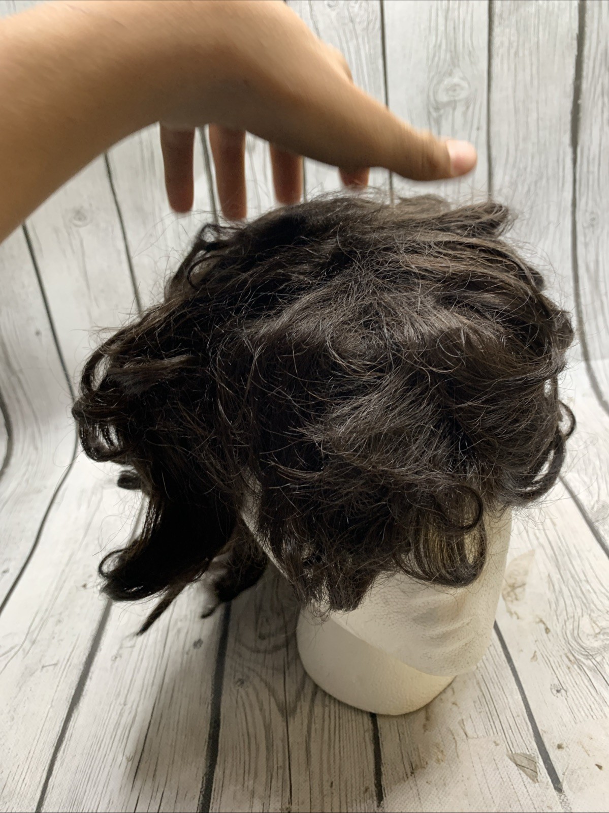 Elura Wig Blackish Brown Short Hair
