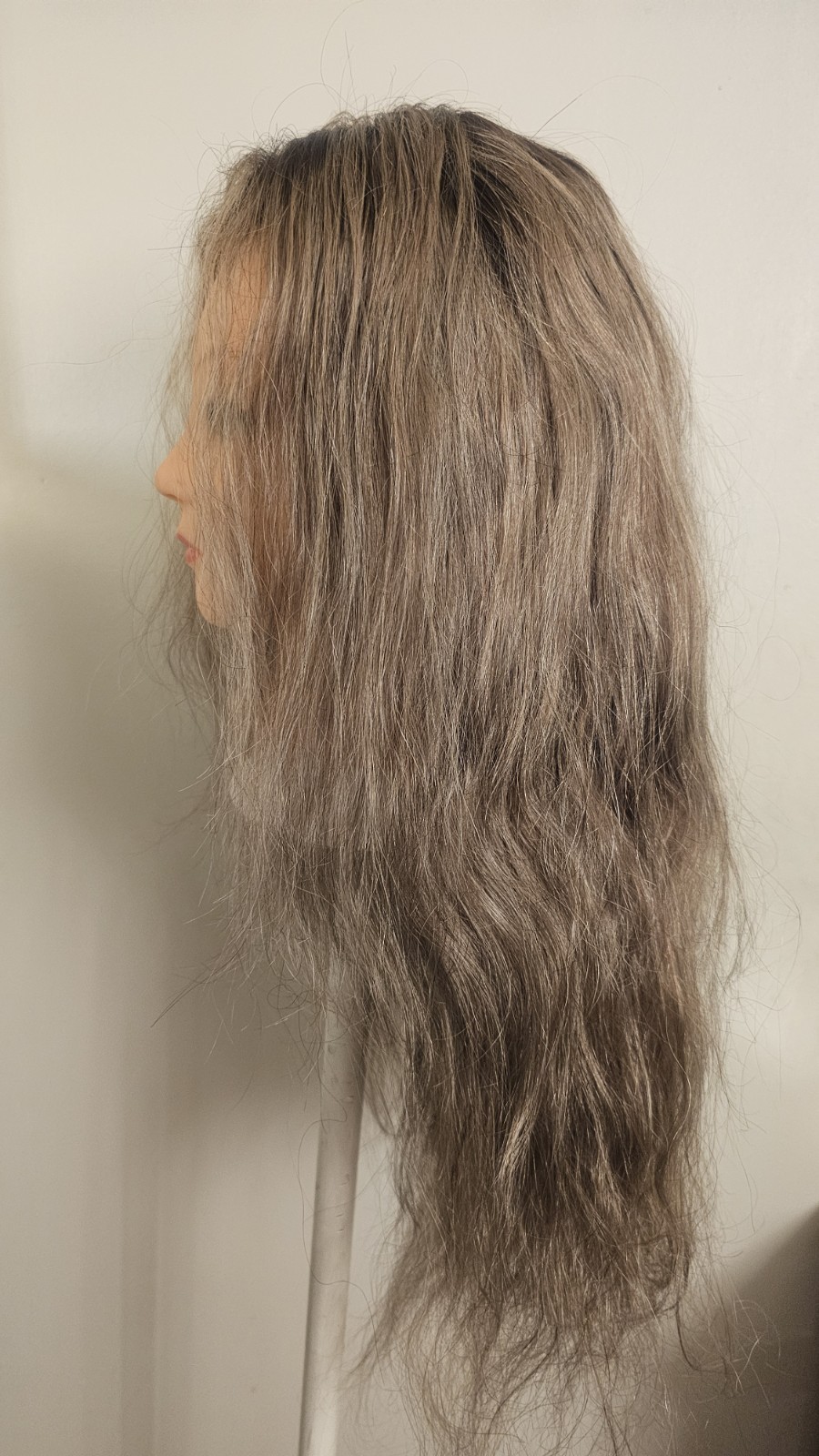 High Quality regular Top 22 to 24″ grey curly 100% Virgin Human Hair Lace Wig