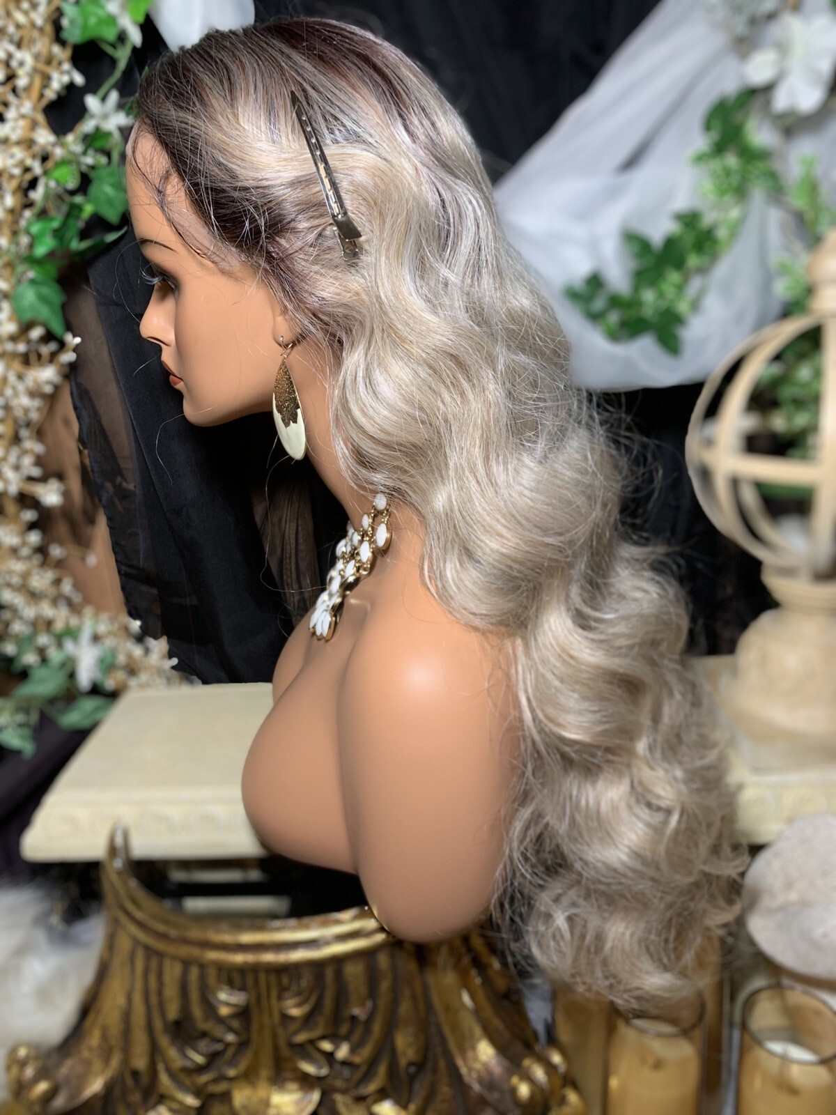 WOW! 22” LONG, Thick R) Creamy Blonde, Wavy, Lace Front W/Lace Part,Wig