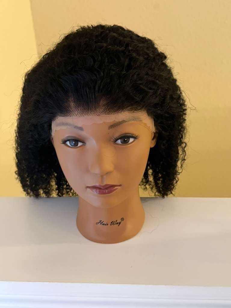Lace Front Wig Kinky Curly Human Hair 13×4 – 180% Density – Natural Look