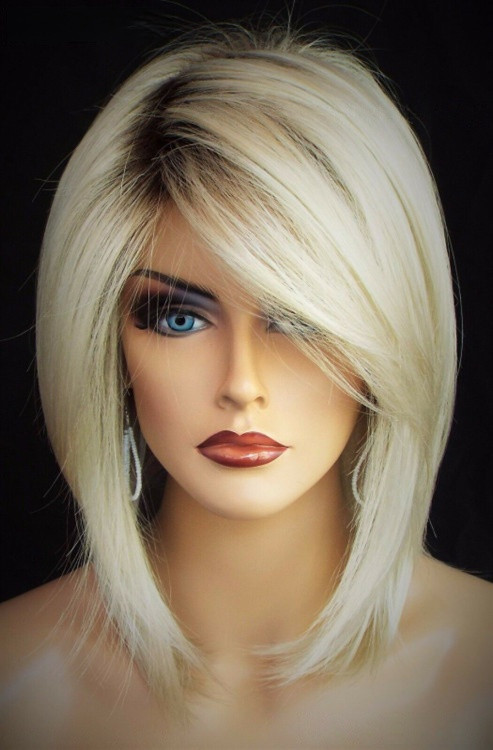 JACKSON NORIKO WIG BLOND MEDIUM LENGTH *STUNNING SEDUCTIVE STYLE *CHAMPAGNE 519