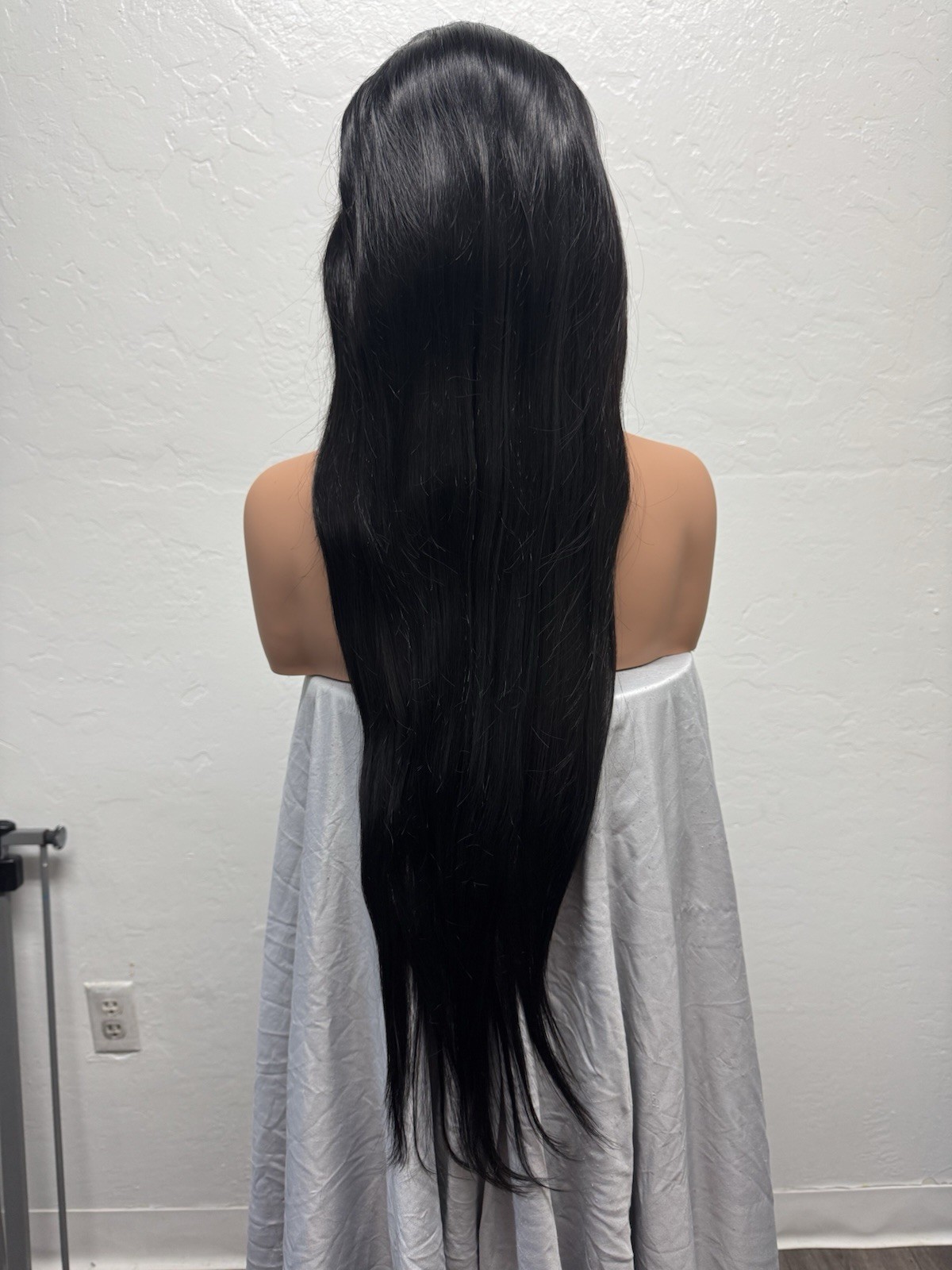 Black Straight Human Hair Lace Front Wig 13×6 250% Density Pre-Plucked