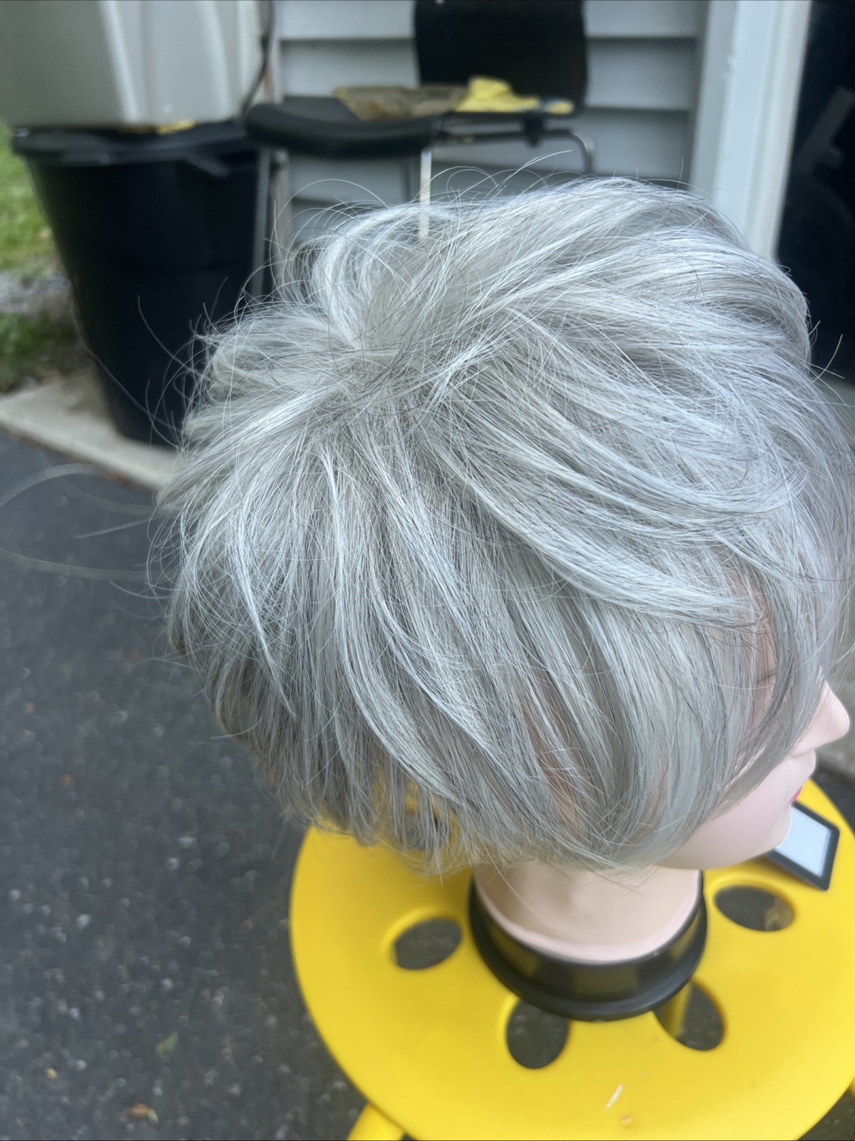 Sherri Shepherd Wigs Luxe Hair Taper Tomboy Silver/Gray Pixie