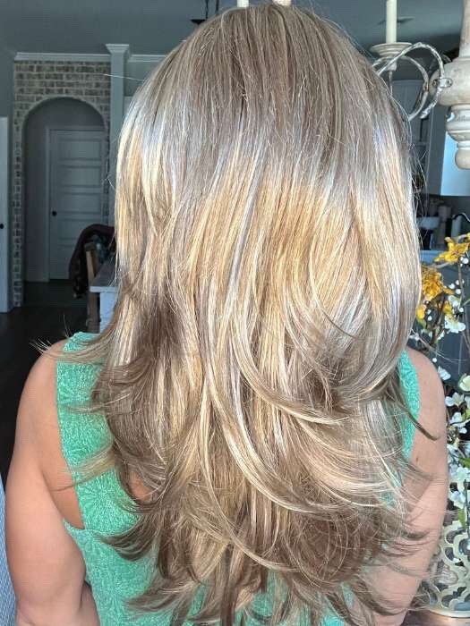 FLASH SALE NEW IN BOX ENVY WIG SHEENA Light Blonde Lace Front Ash Highlights