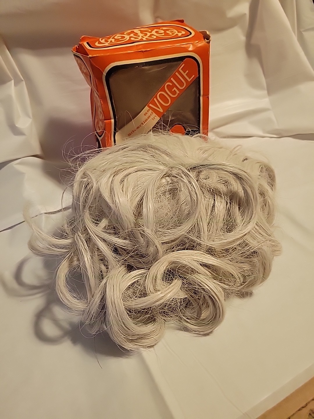 Vintage Brentlon Georgi Short Wavy Original Box White Grt 4 Halloween Old Lady