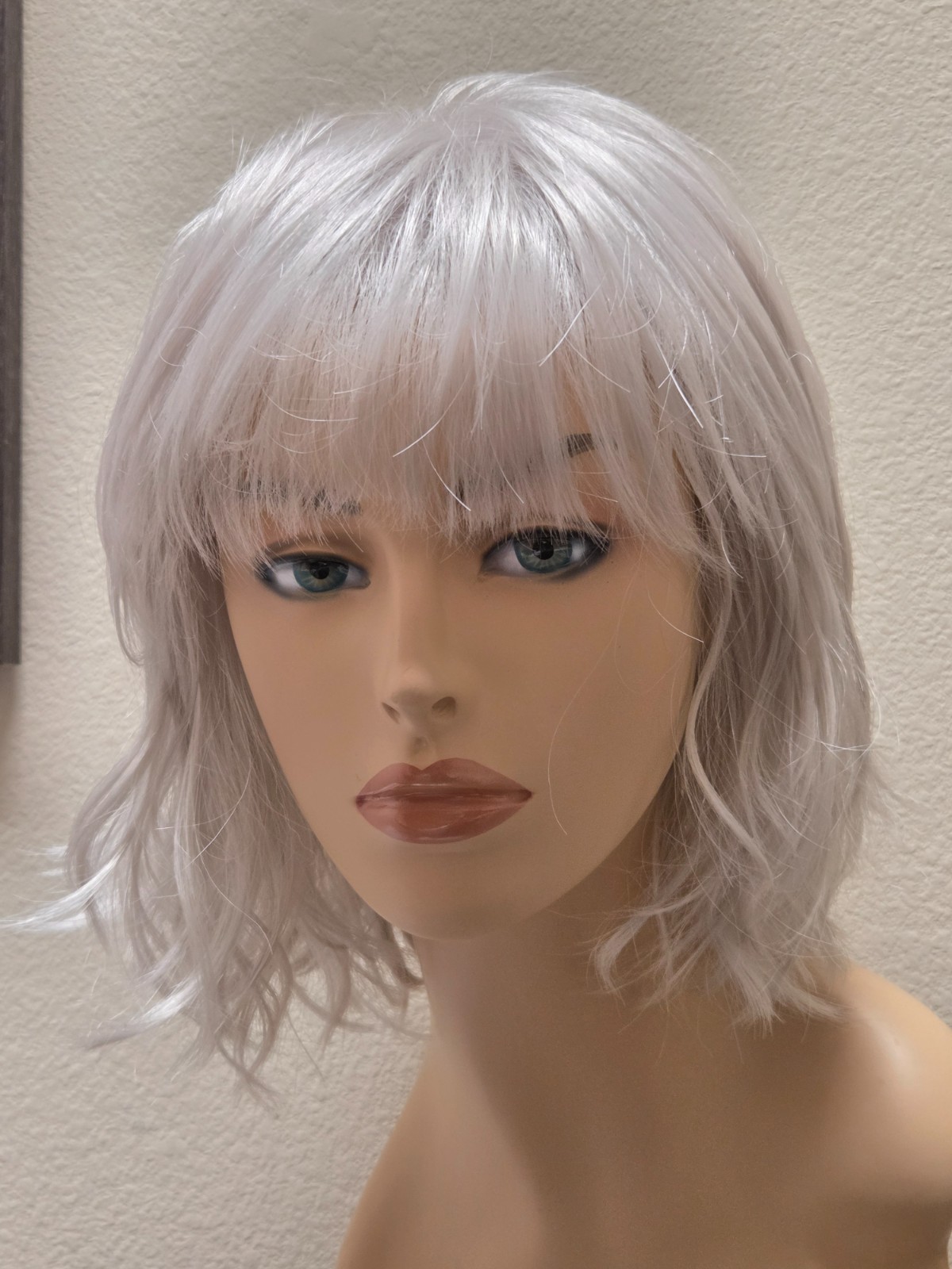 HENRY MARGU PAIGE WIG WHITE #60 BASIC CAP LIMITED TO 15, NEVER WORN