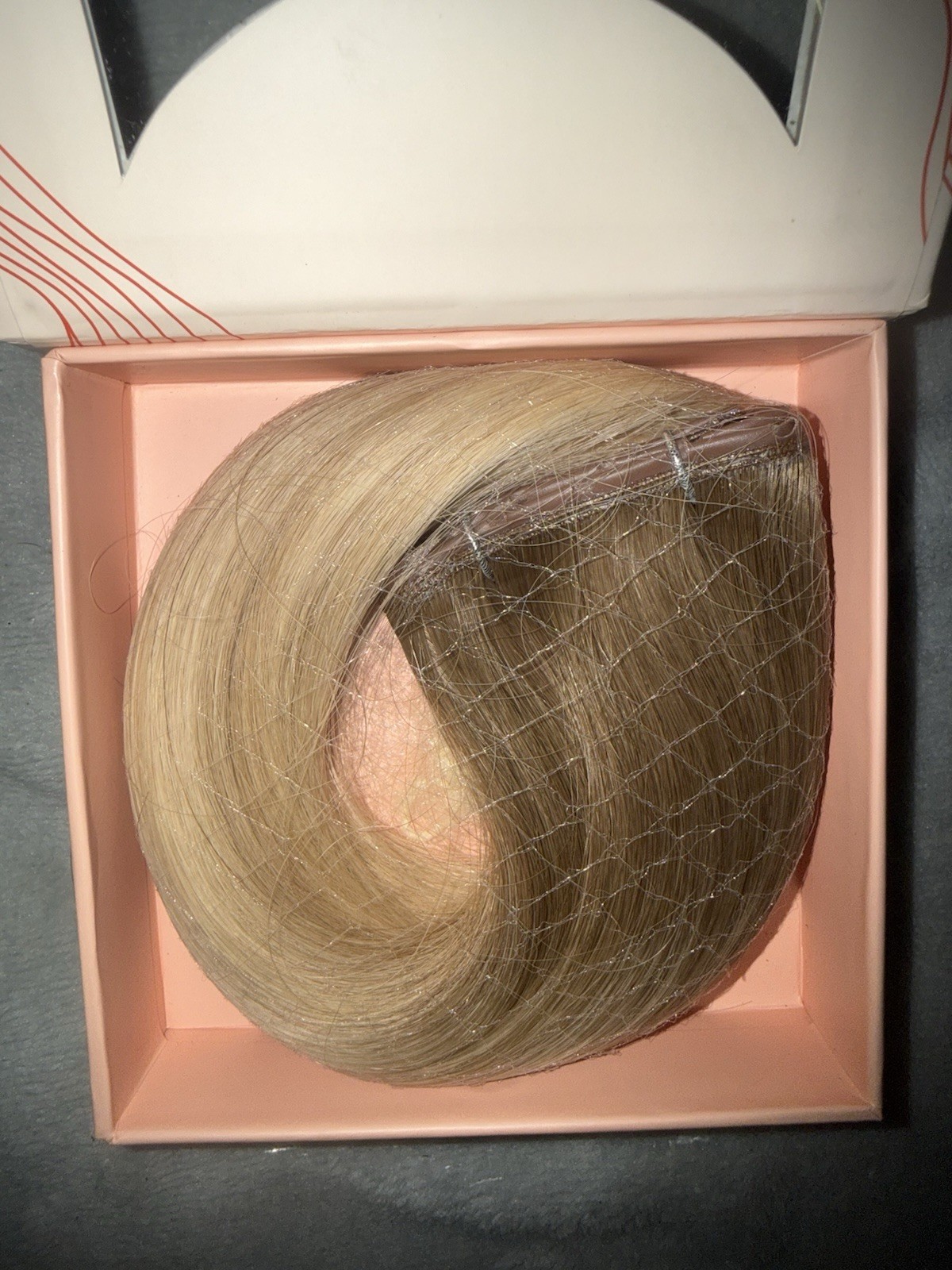 Superior Hair Extensions #Toffee Cream B Butterfly Weft 20″ 80415