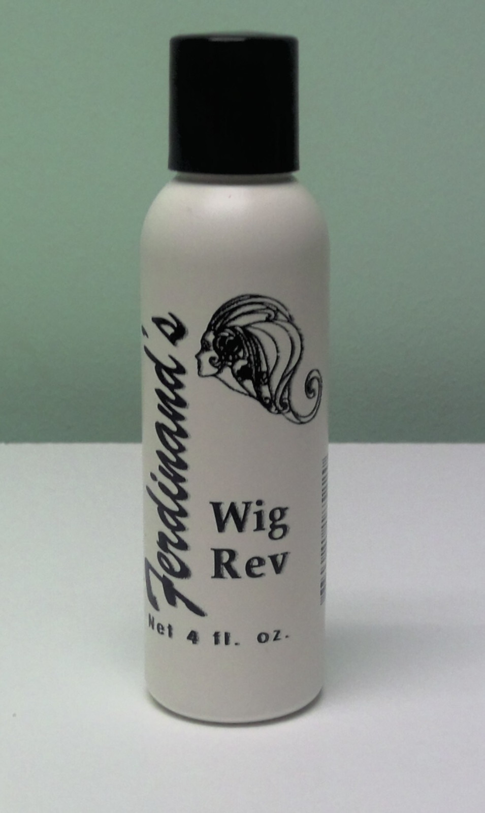 New Wig Aspen- Gabriella #60M Color Pearl White Average Size