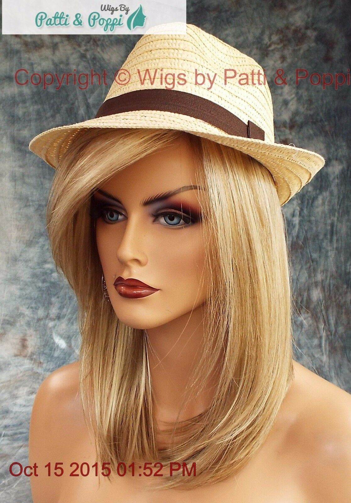 “LAINE” RENE OF PARIS WIG *CREAMY TOFFEE* SLINKY HOT MEDIUM BOB SIDE BANGS 524