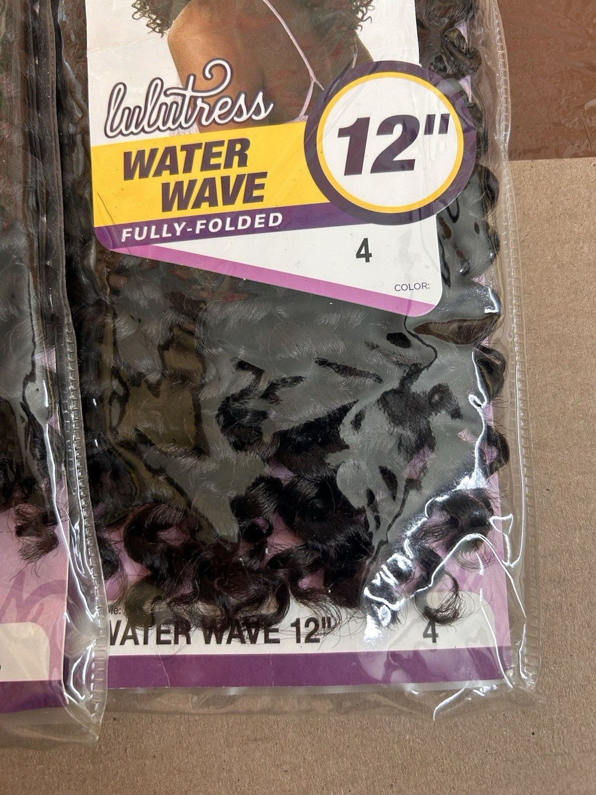Lulutress Synthetic Braiding Hair – Water Wave 12″ – Color 4 – 4 Packs