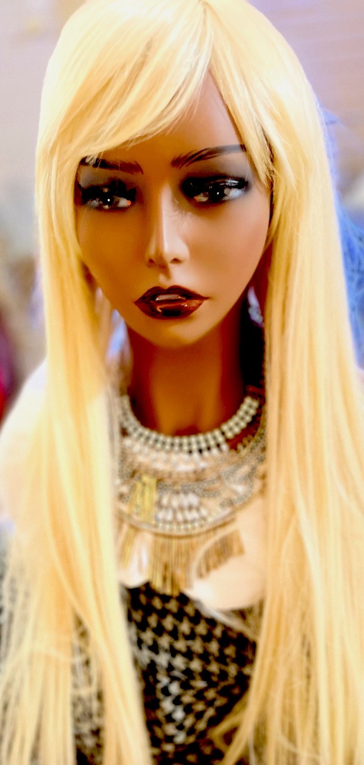 LONG 28” Blonde 613 FULL HAIR WIG WITH FULL BANGS/HEAT OK HANDTIED CAP NEW