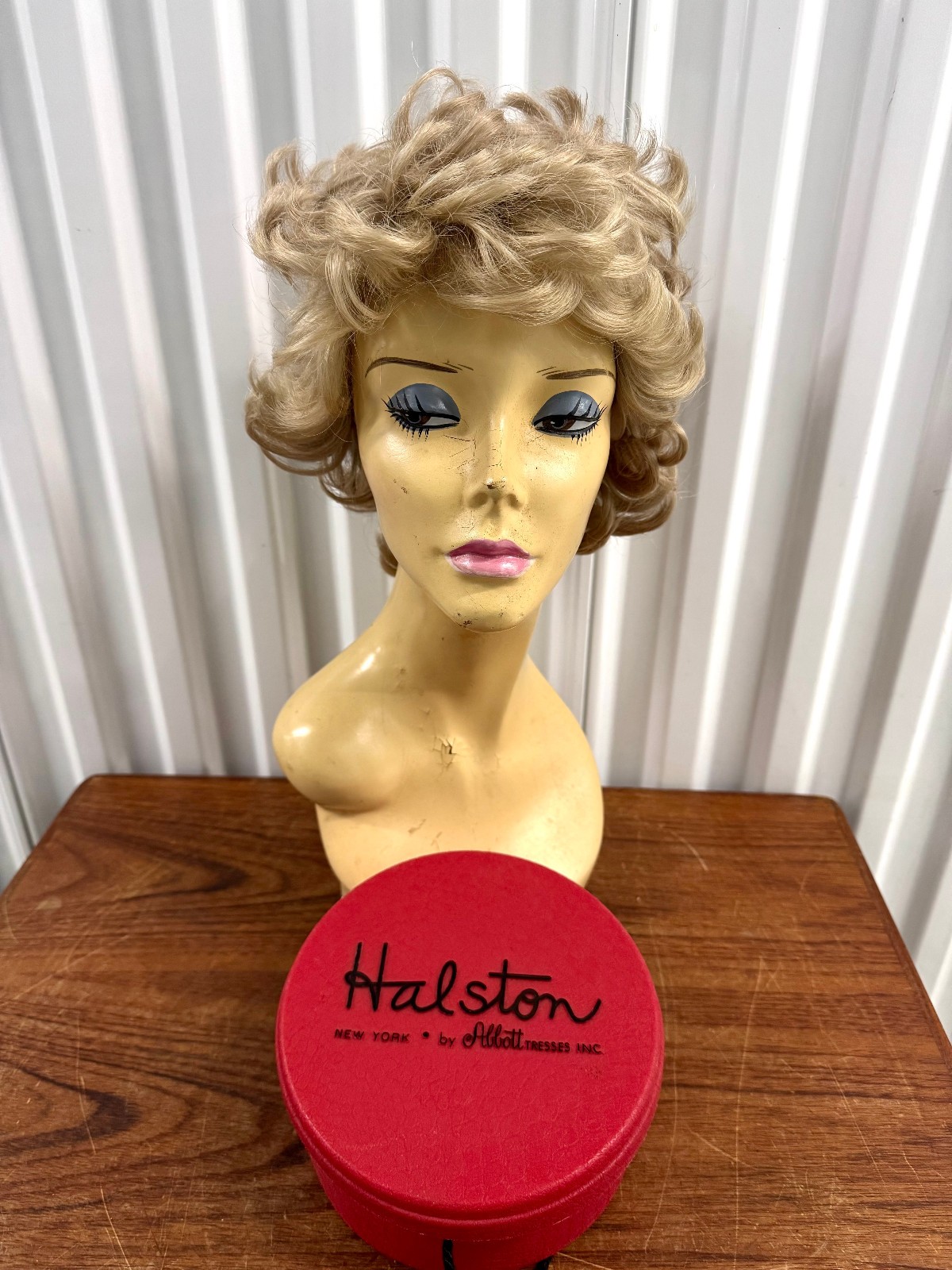 Vintage 1960s Halston For Abbot Wig W/ Original Box