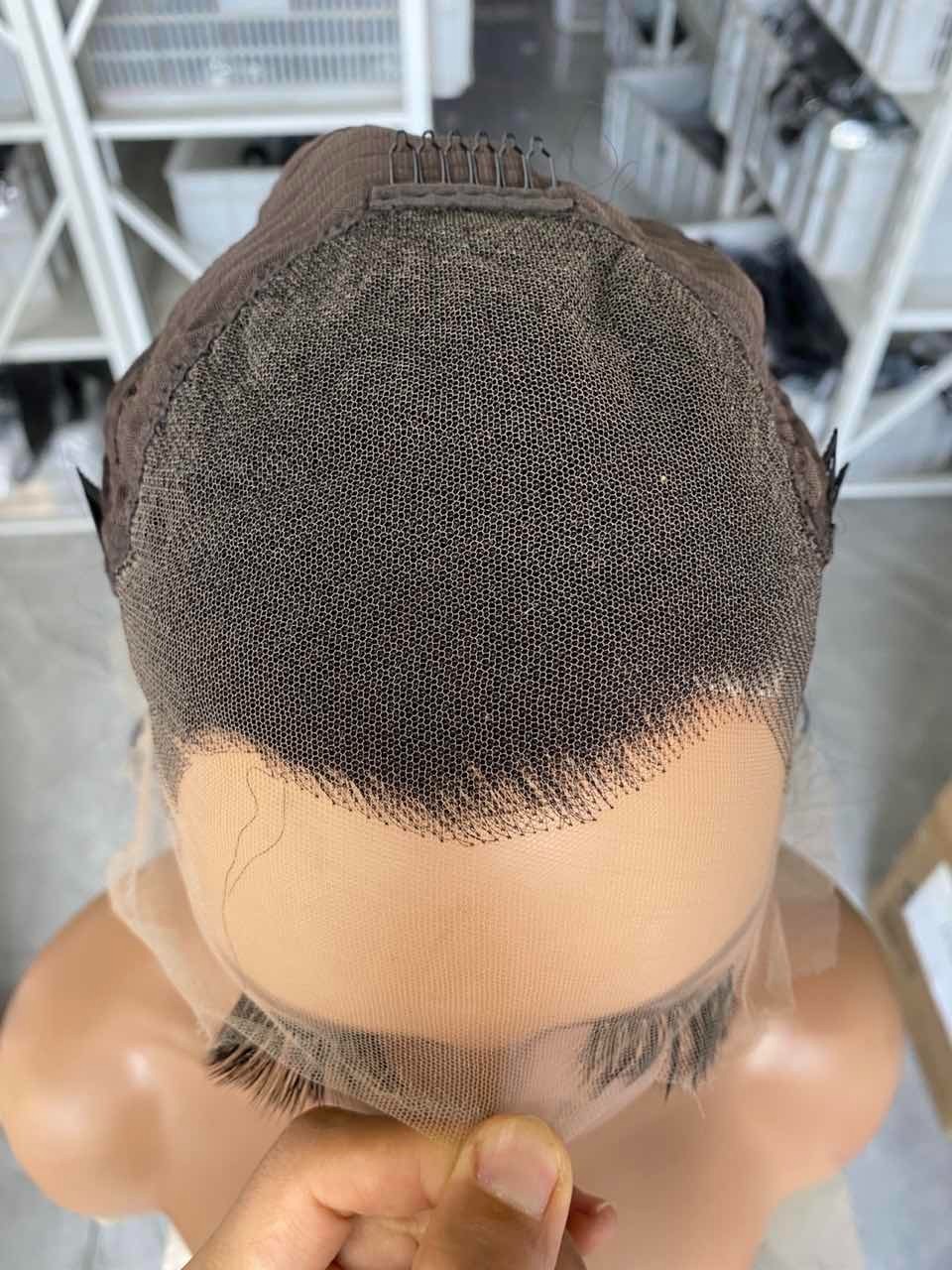 Hot Selling! 100% Human Hair 18inch Body Wave 13×4 HD Lace Frontal Wig