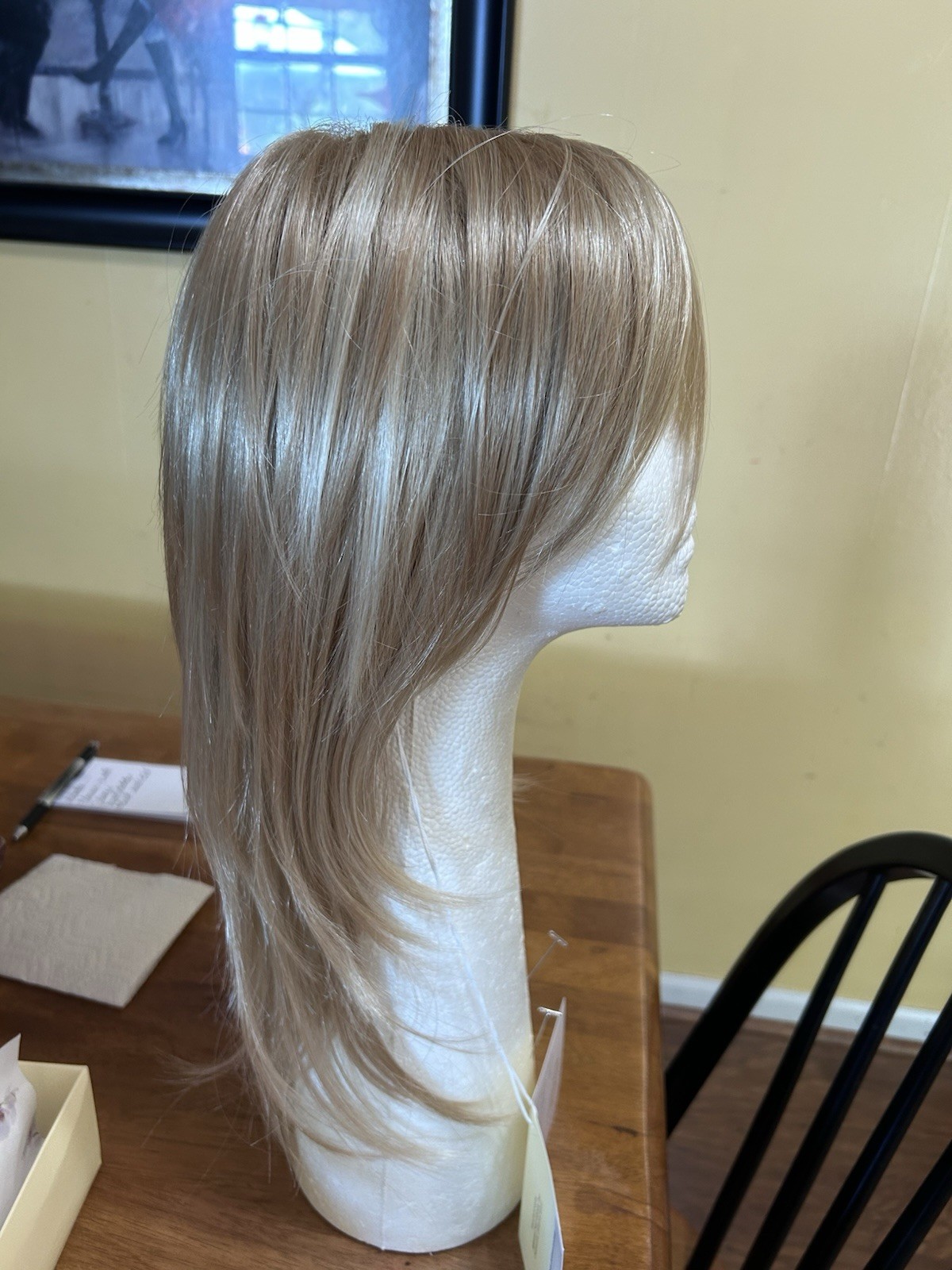 ORCHID RENE OF PARIS WIG SERENA COLOR SUGAR COOKIE NEW IN BOX PRETTY