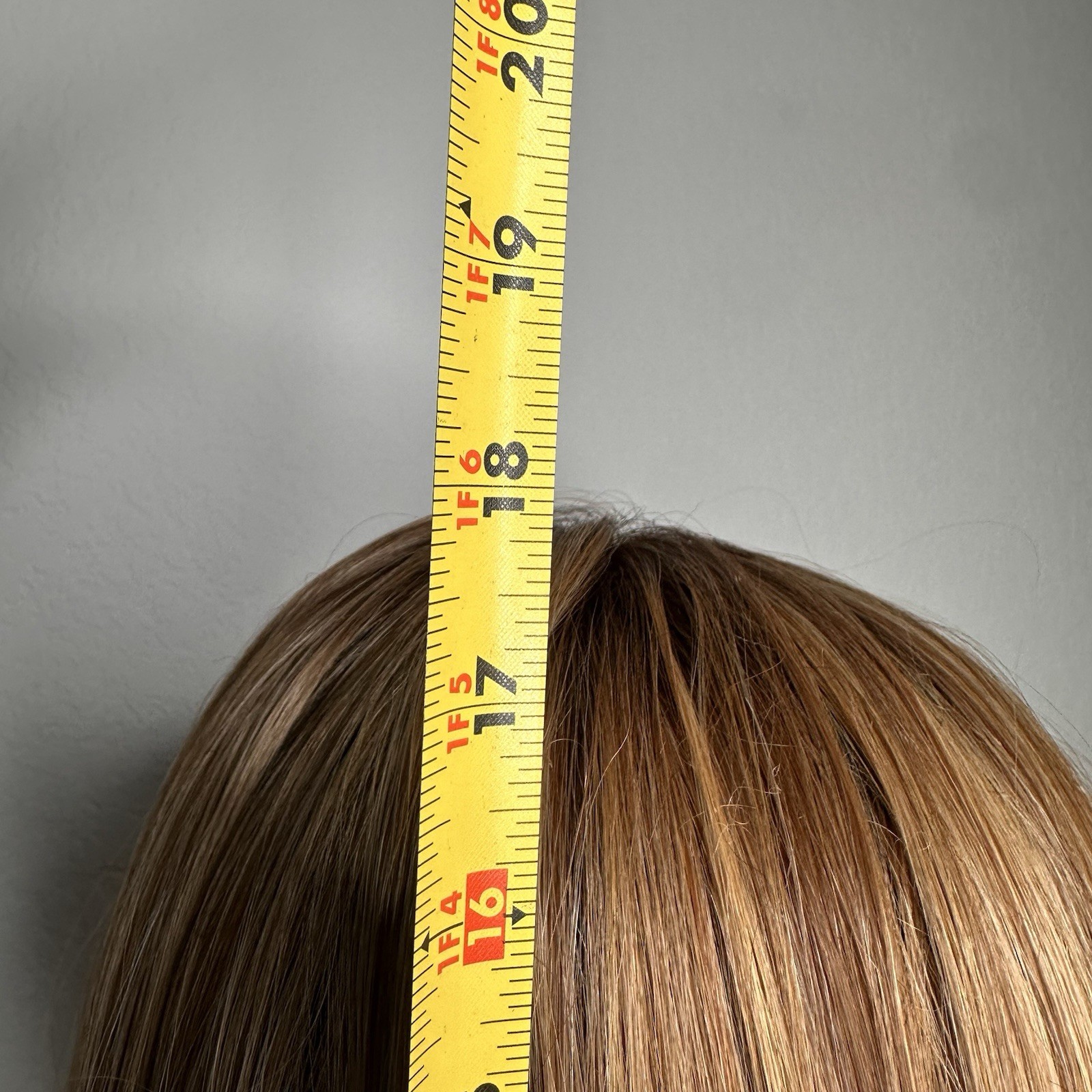 Raquel Welch Wig, RL14/25SS Average SS Honey Ginger