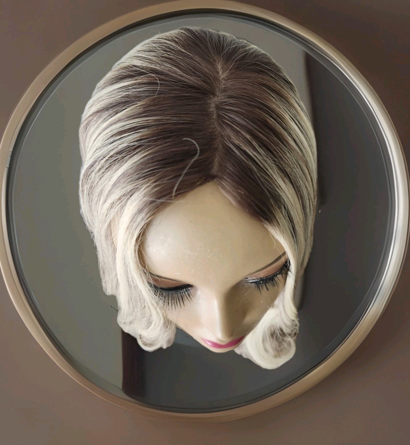100% HUMAN HAIR 22” PLATINUM BLONDE DIMENSIONS TOPPER SILKTOP 8”X8” FREE PARTING