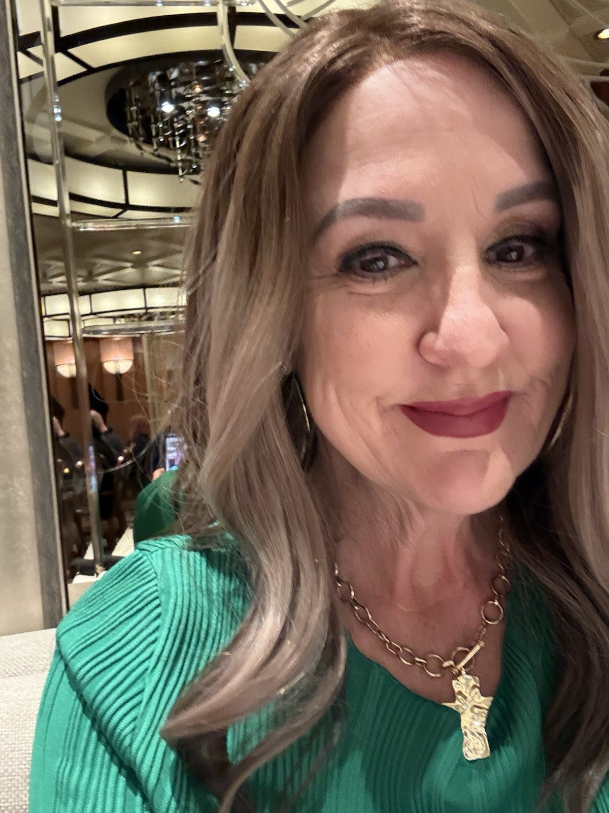 Chelsey Smith Crowns Farryn Lavender Smoke Large Wig EUC With Satin Bag & Box