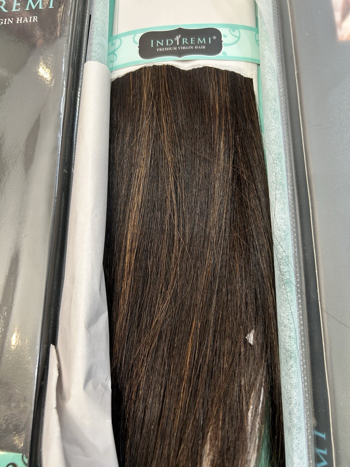 Indi remi hair bobbi boss Yaki Straight P1B/30 12”Inches