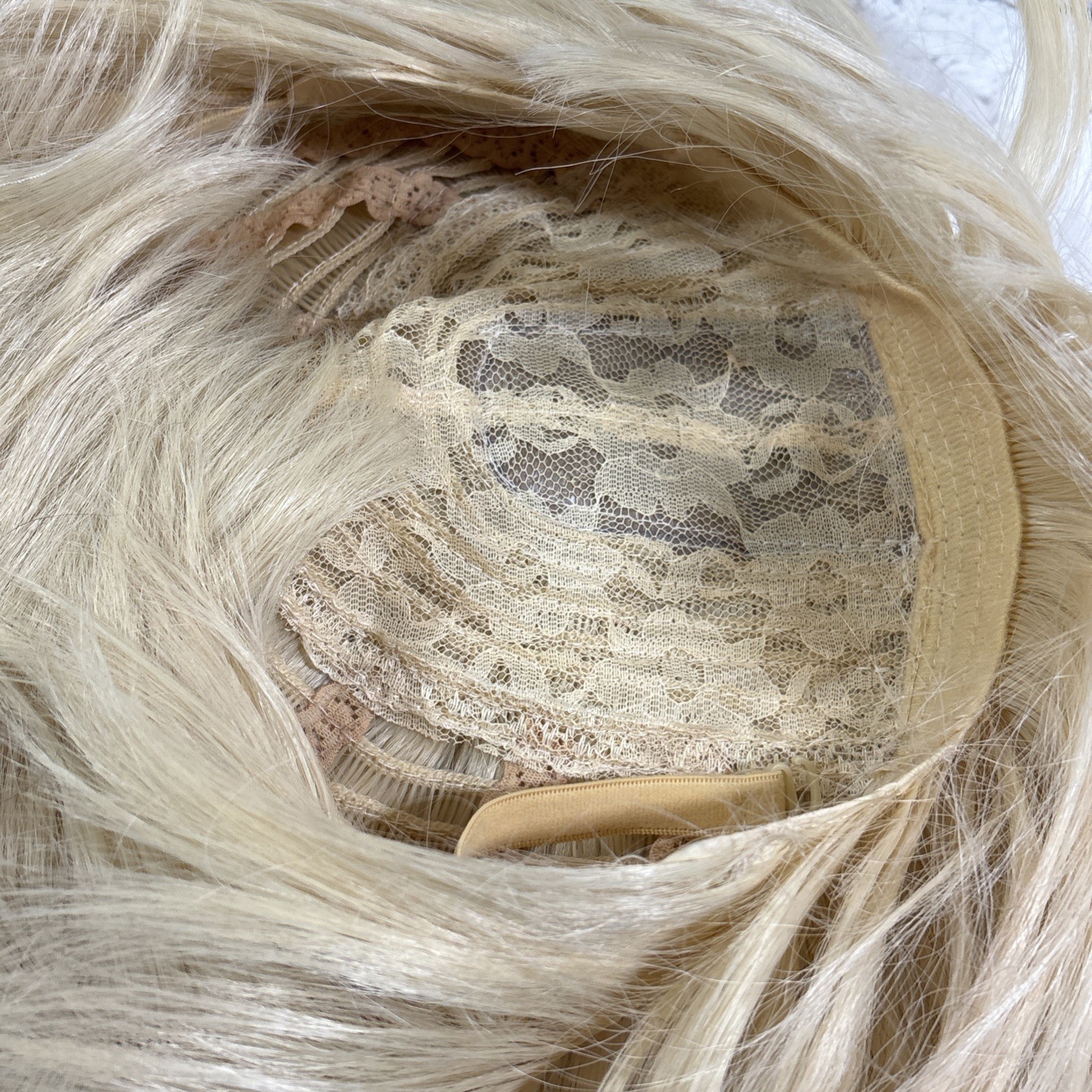 Vintage Women Layered Bob Short Haircut Wig Golden Blond