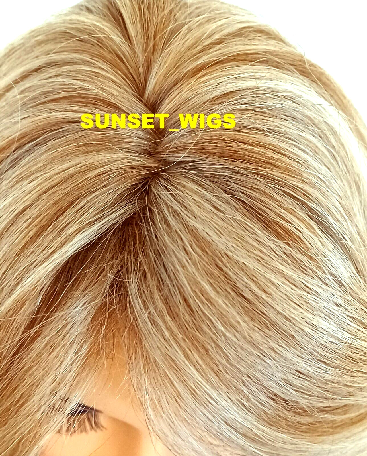 34″ FULL WIG LONG WAVY LAYERED SIDE SKIN PART MEDIUM BLONDE MIX HEAT OK