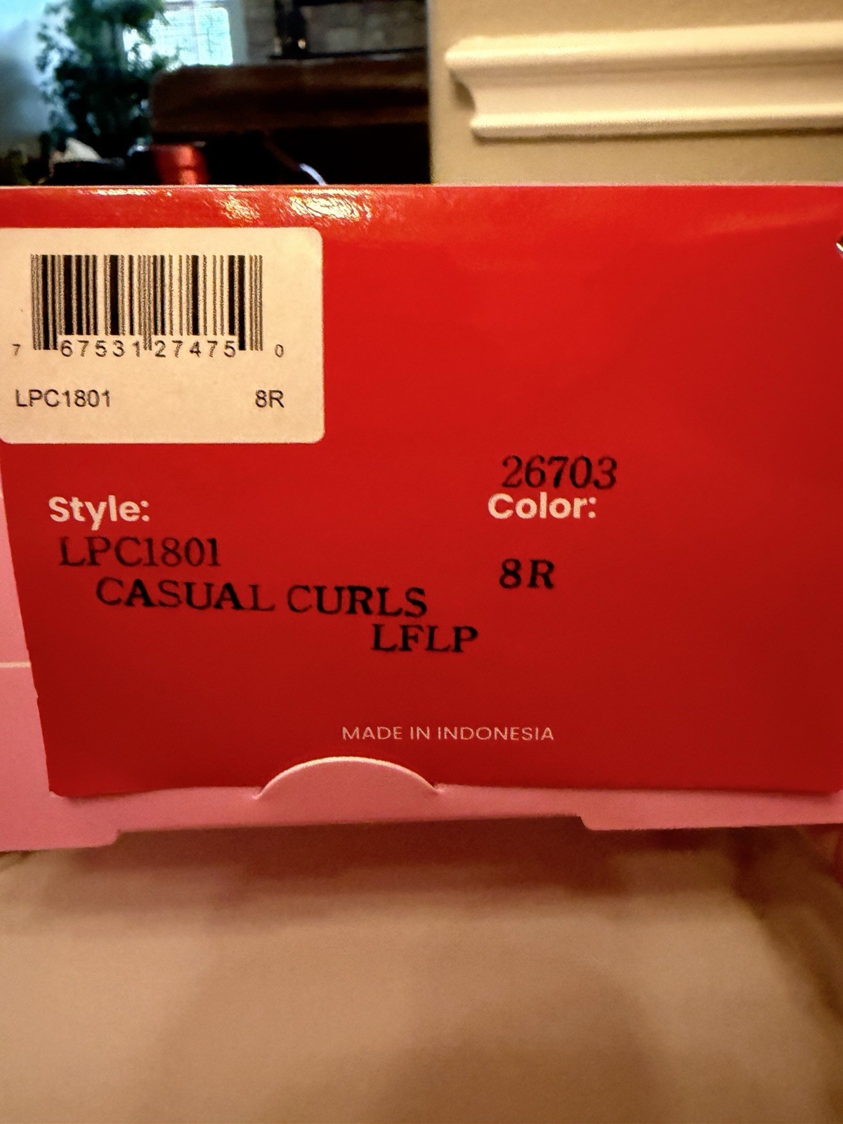 Tressallure Casual curls 8R Wig. NWT