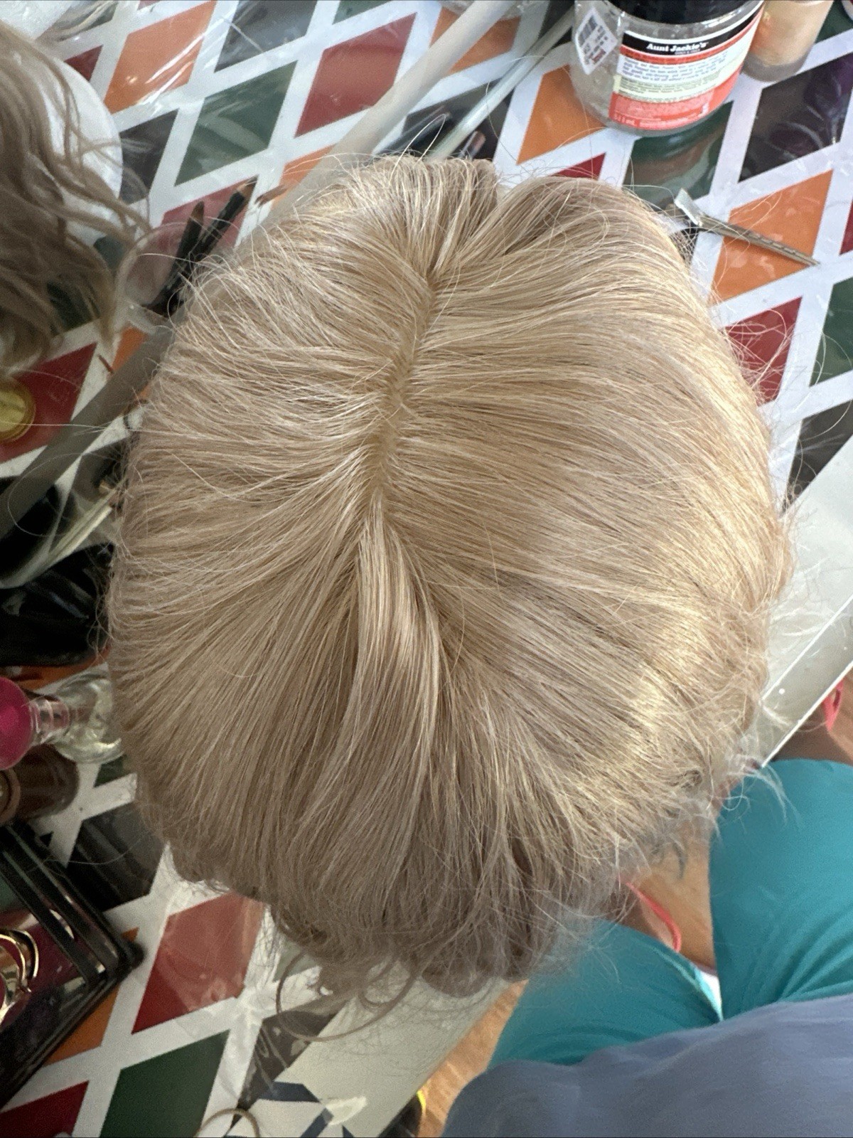 Blonde Wig – Straight Lace Front Adjustable Strap Synthetic Middle-Part 11-20 in