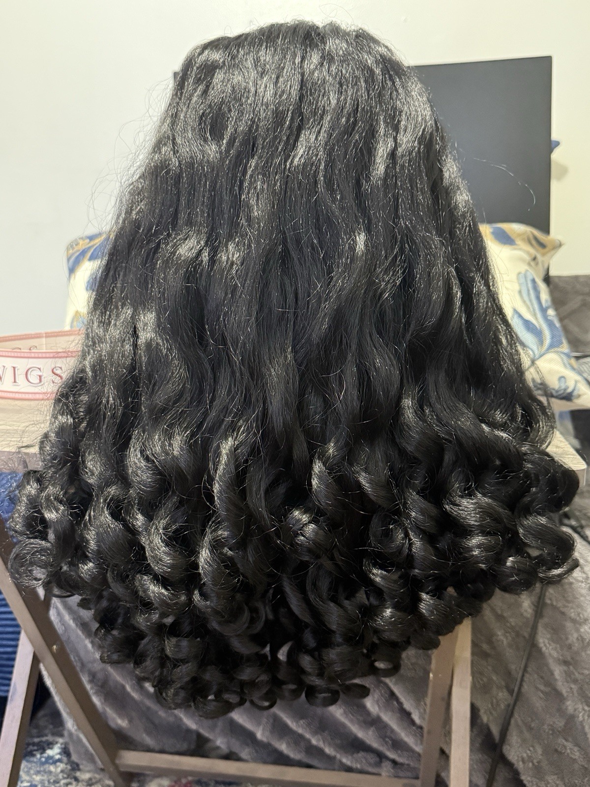 V Part Yaki Curly Wig 22 Inch Glueless Synthetic Half Wig for Black Women