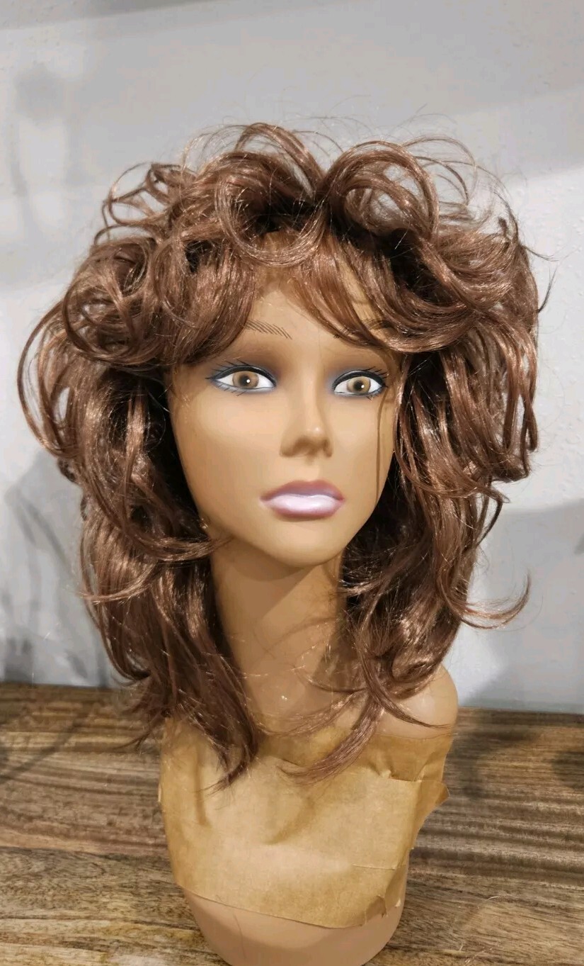 Shiny Red Brown Wig Medium Length Synthetic Hair 13″ Soft Layers