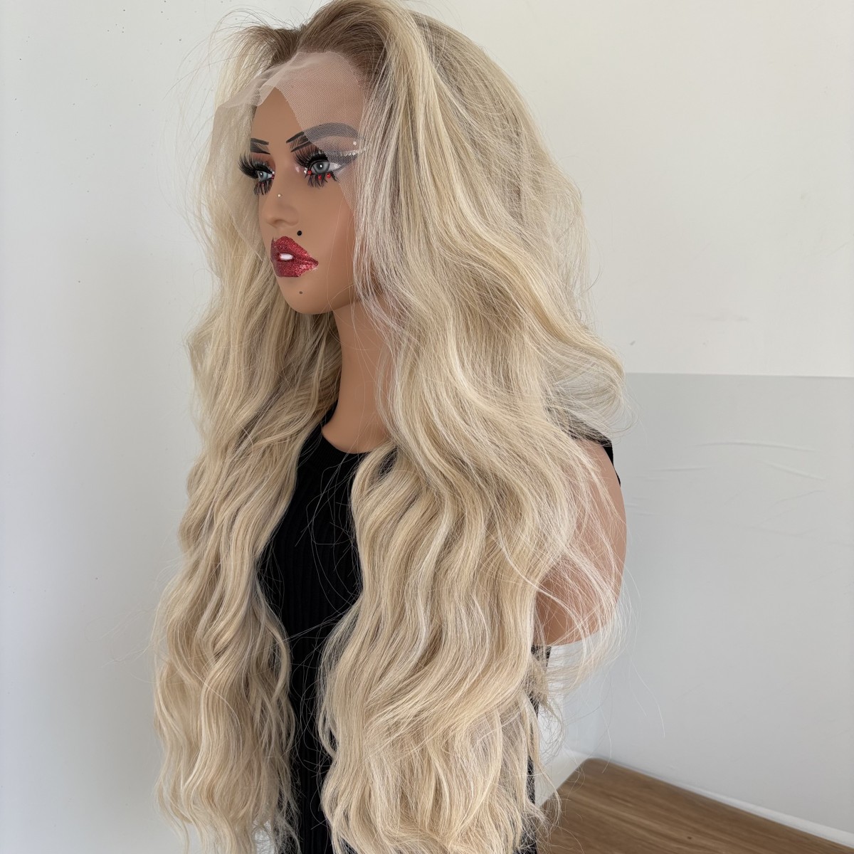Ombre Blonde Heat Resistant Synthetic Hair Long Wavy Lace Front Wig