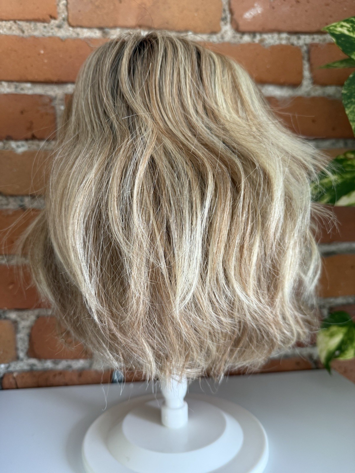 Raquel Welch Wig Unfiltered Heat Friendly, Mono Top Lace Front SS Wheat RL 14/22