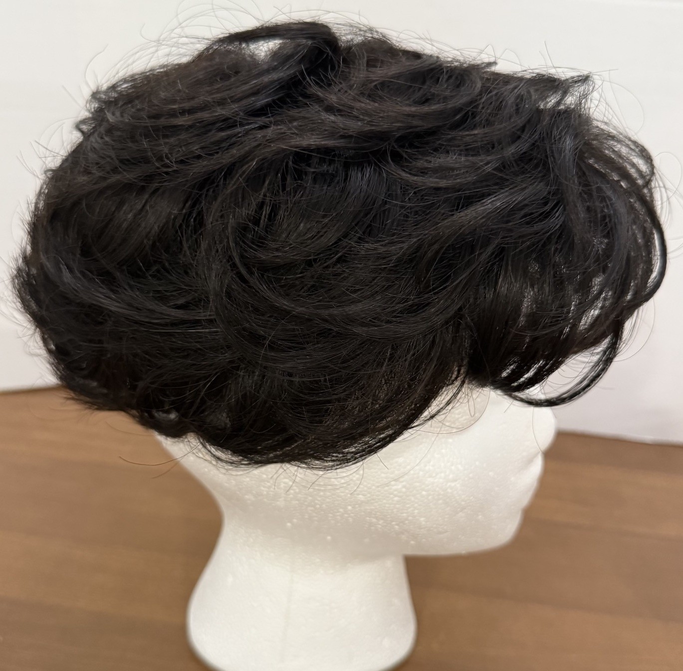 TRANSFORMATIONS Top Pieces by RAQUEL WELCH SONATA 35059 Wig Midnight Brown R4
