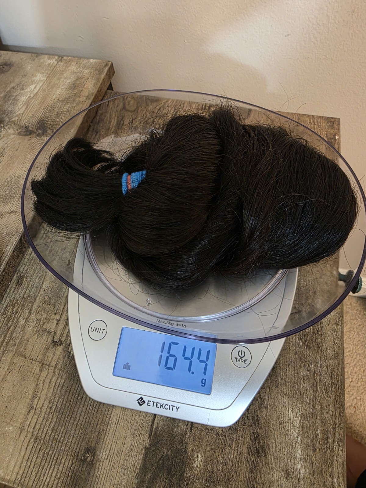 Black Soft Human Hair 42 inches 164.4g 1pc