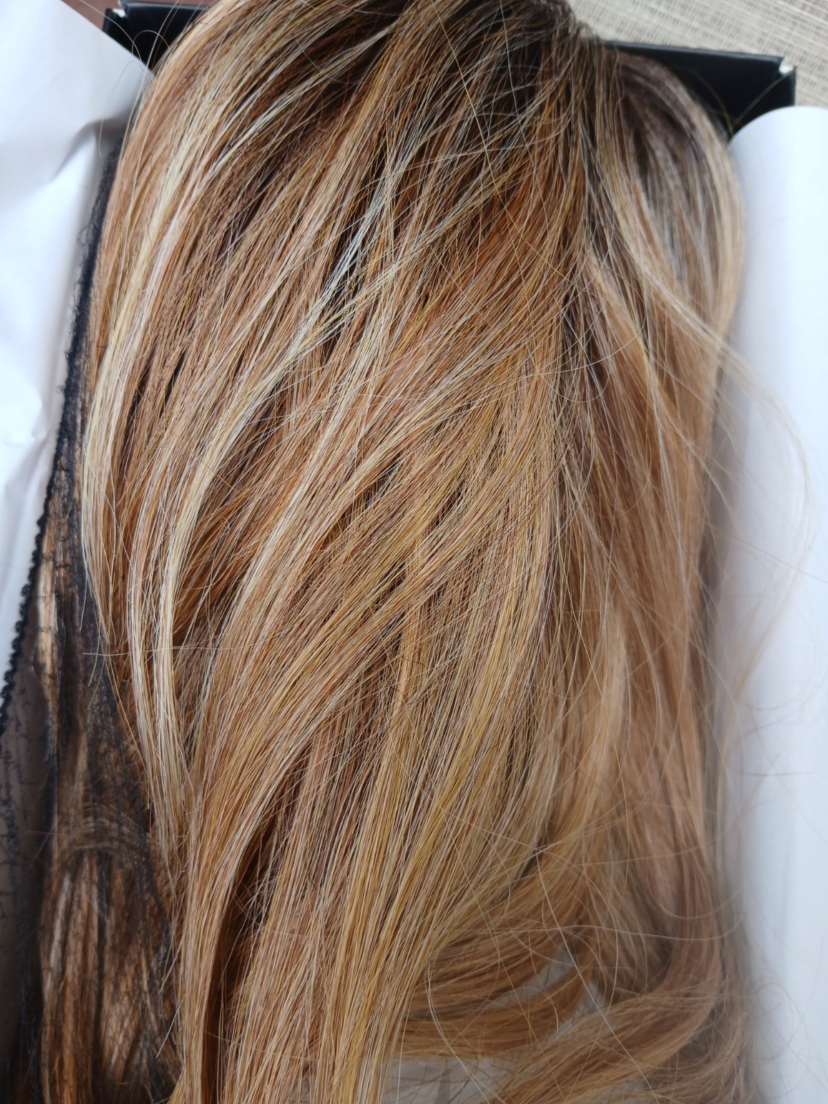 BelleTress Shakerato Wig Sugar Cookie With Hazelnut New