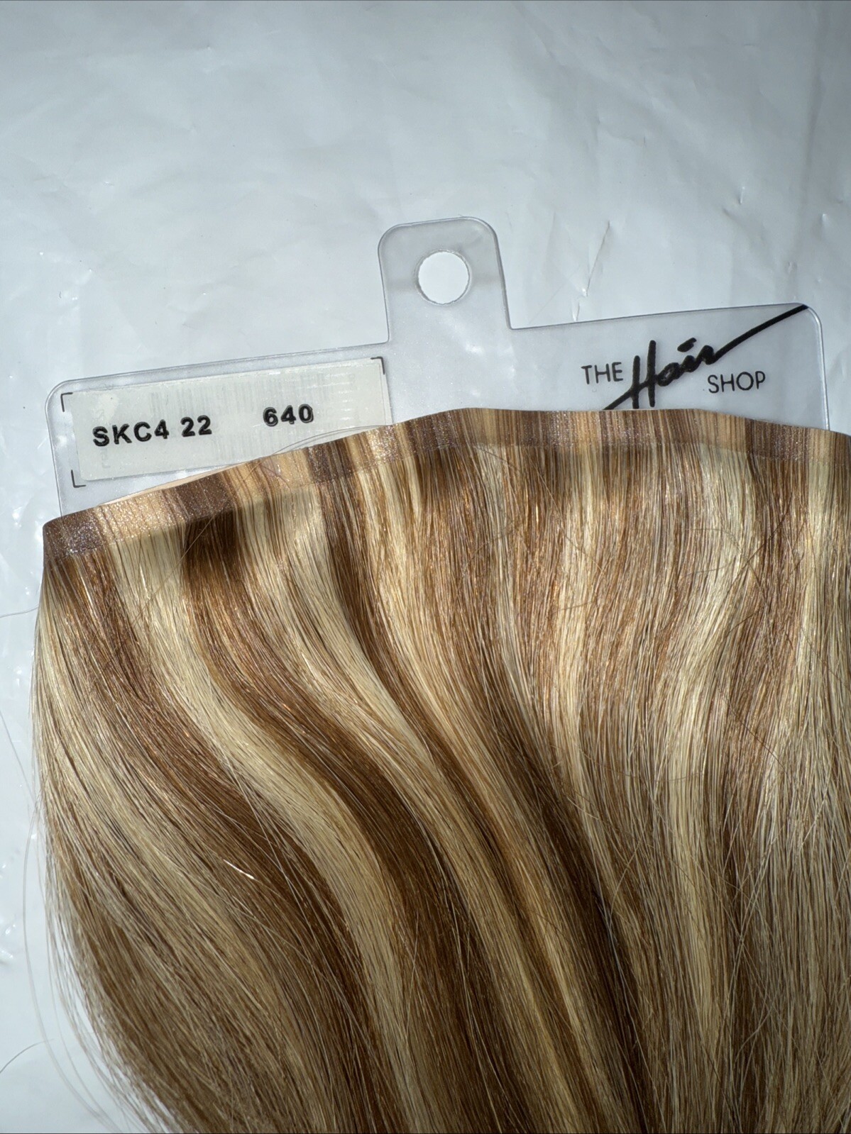 THE HAIR SHOP SKINNY (4) CLIP IN EXTENSIONS 22” LENGTH COL/640 NEW WITH TAGS