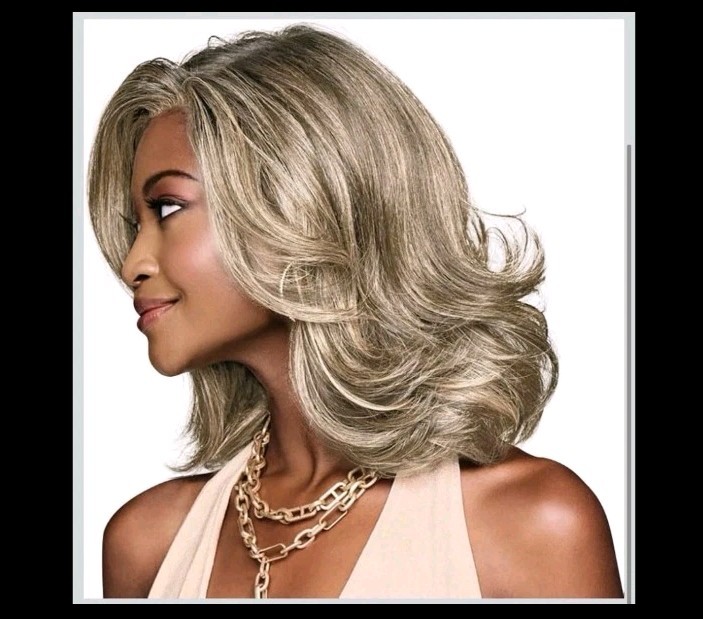 Kim Kimble Wig Jasmine Chic Blowout Sexy Cool Modern Boss Babe Vibe NWT