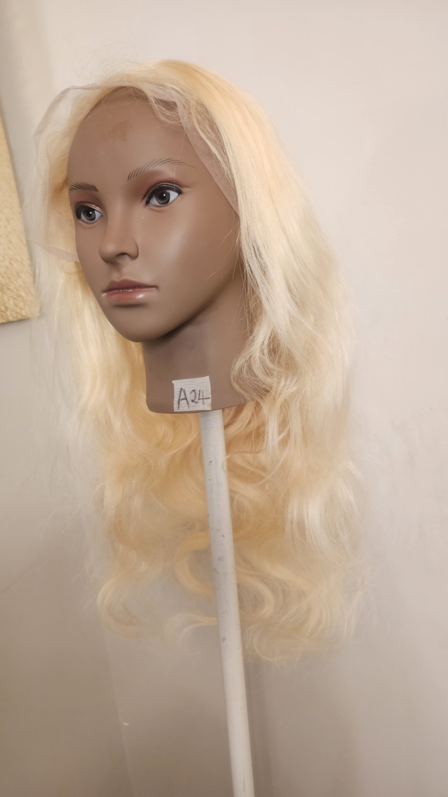 High Quality regular Top 28 ” blonde straight 100% Virgin Human Hair Lace Wig