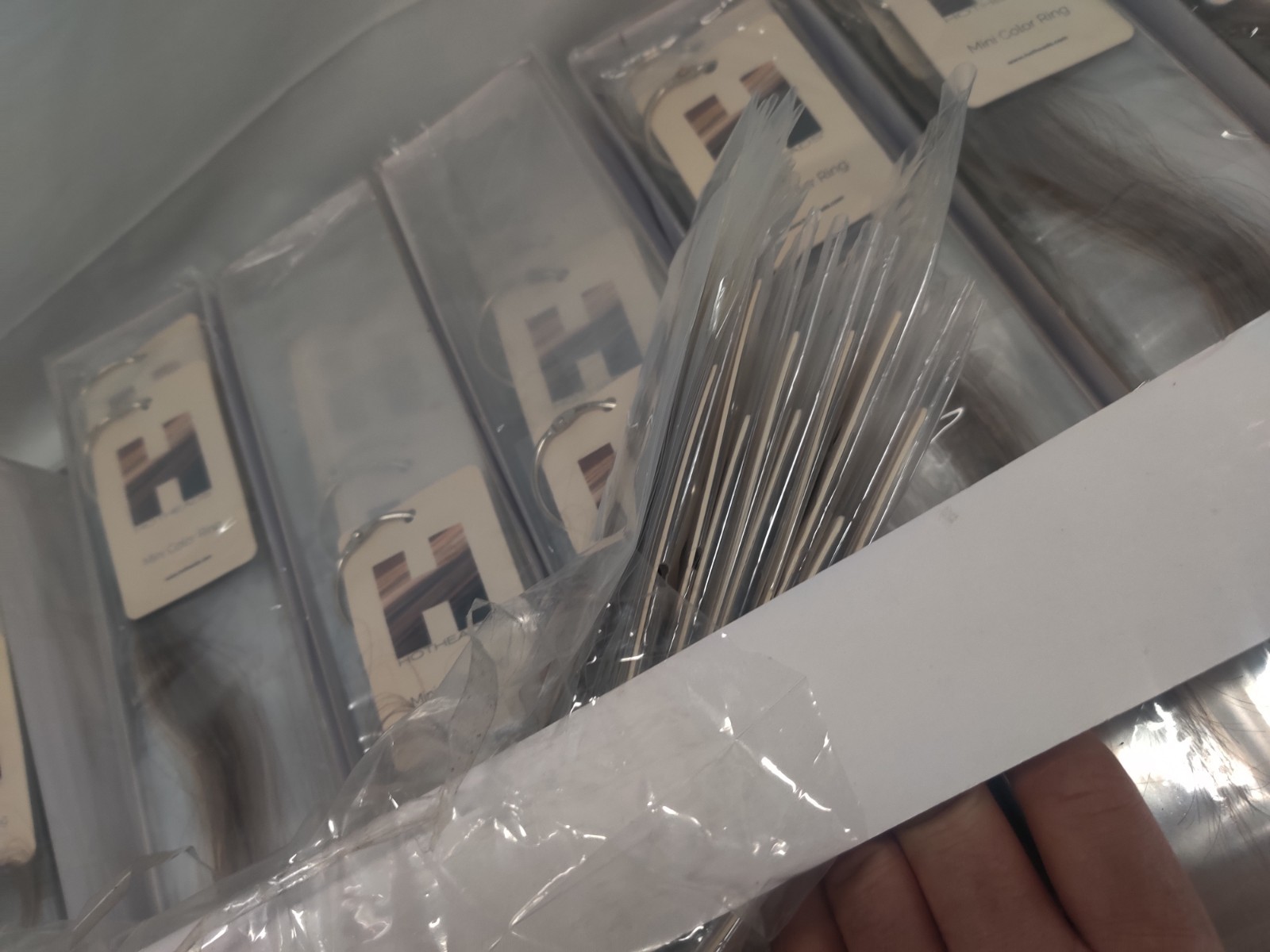 17Packs Of 20Hotheads Mini Color Ring Hair Extension Color Swatches Salon Sample