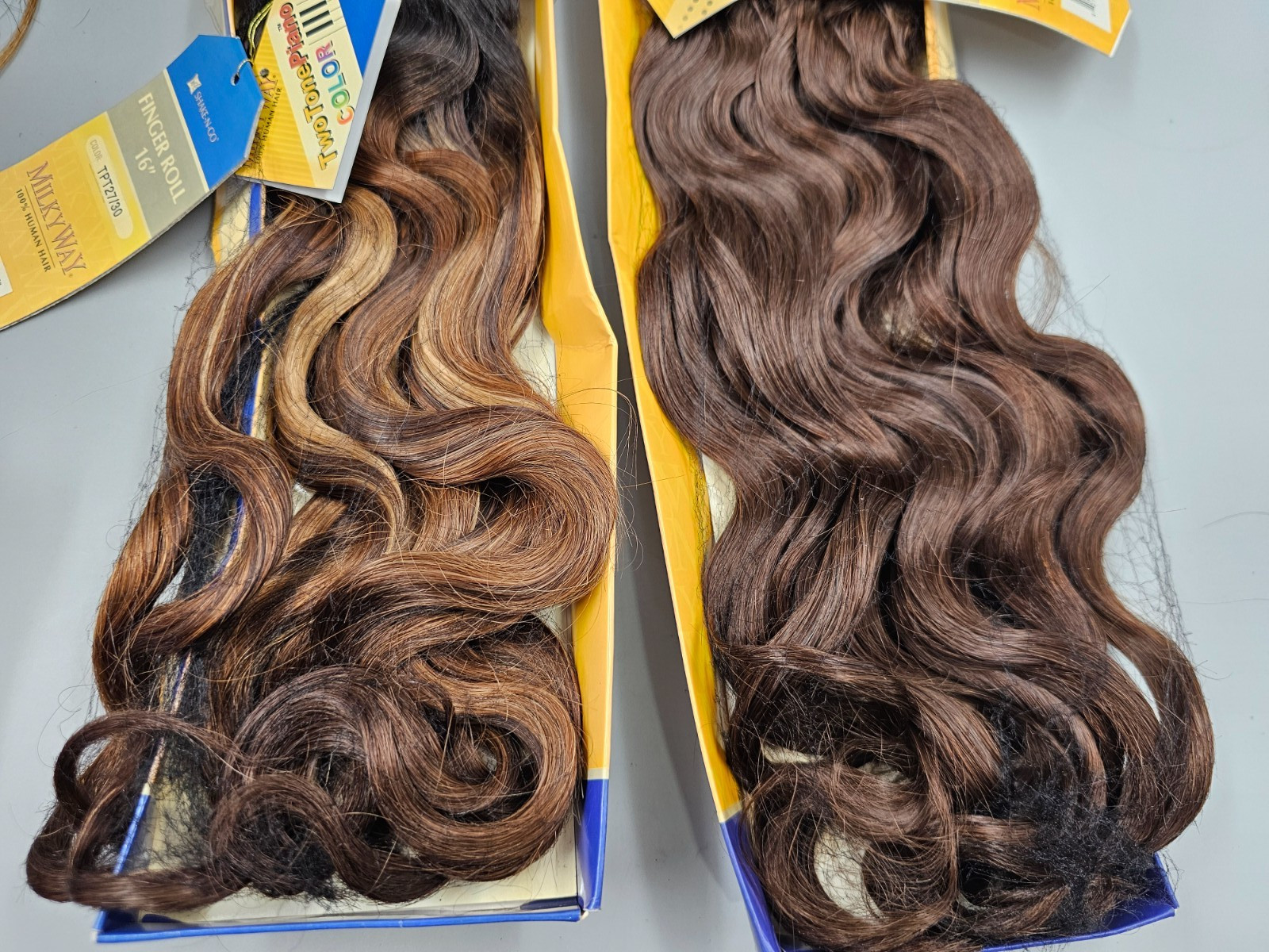 Milky Way 100% Human Hair 16″ Finger Roll Wave + FreeTress Synthetic Kelly Curl