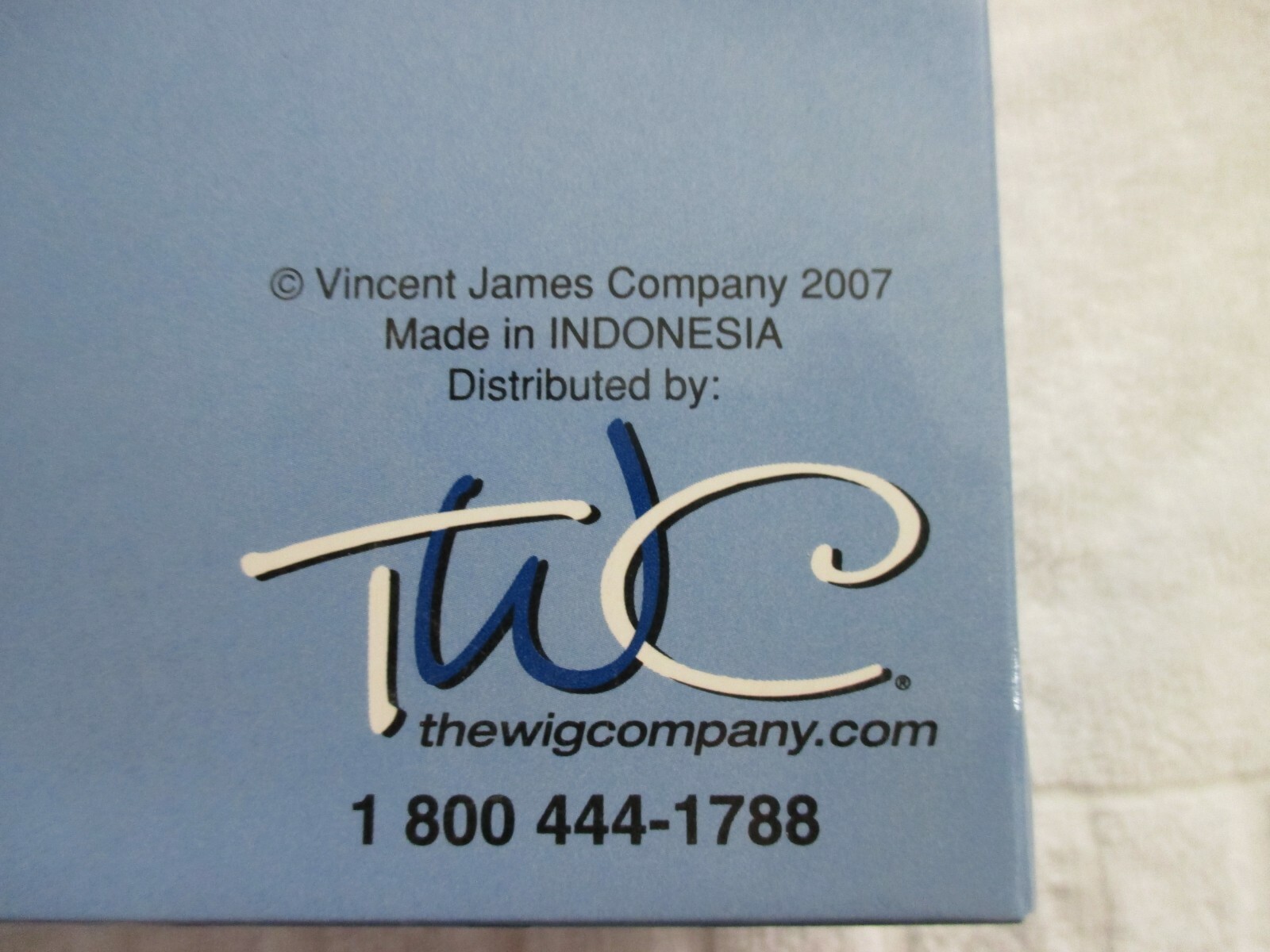 NEW, Women’s TWC Fashion for Less, the Wig Company, Size Average JESSIE Color 18