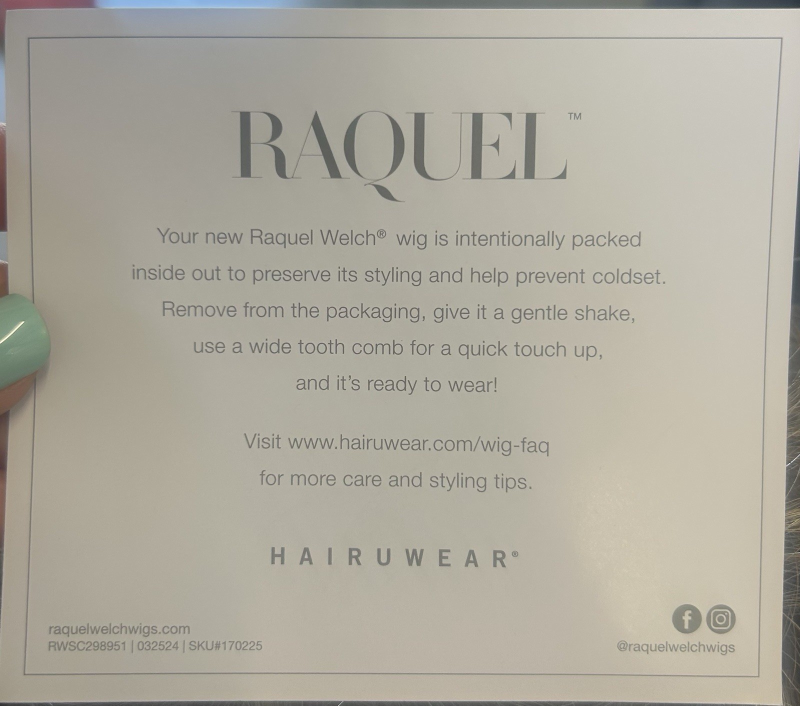 NWT – Raquel Welch Synthetic Wig SS9/24 Iced Cafe Latte