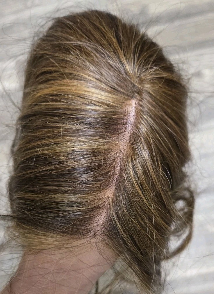 DAZZLING WAVEZ Wig RENE OF PARIS Marble Brow Heat-Friendly! Lace Ft Mono Pt