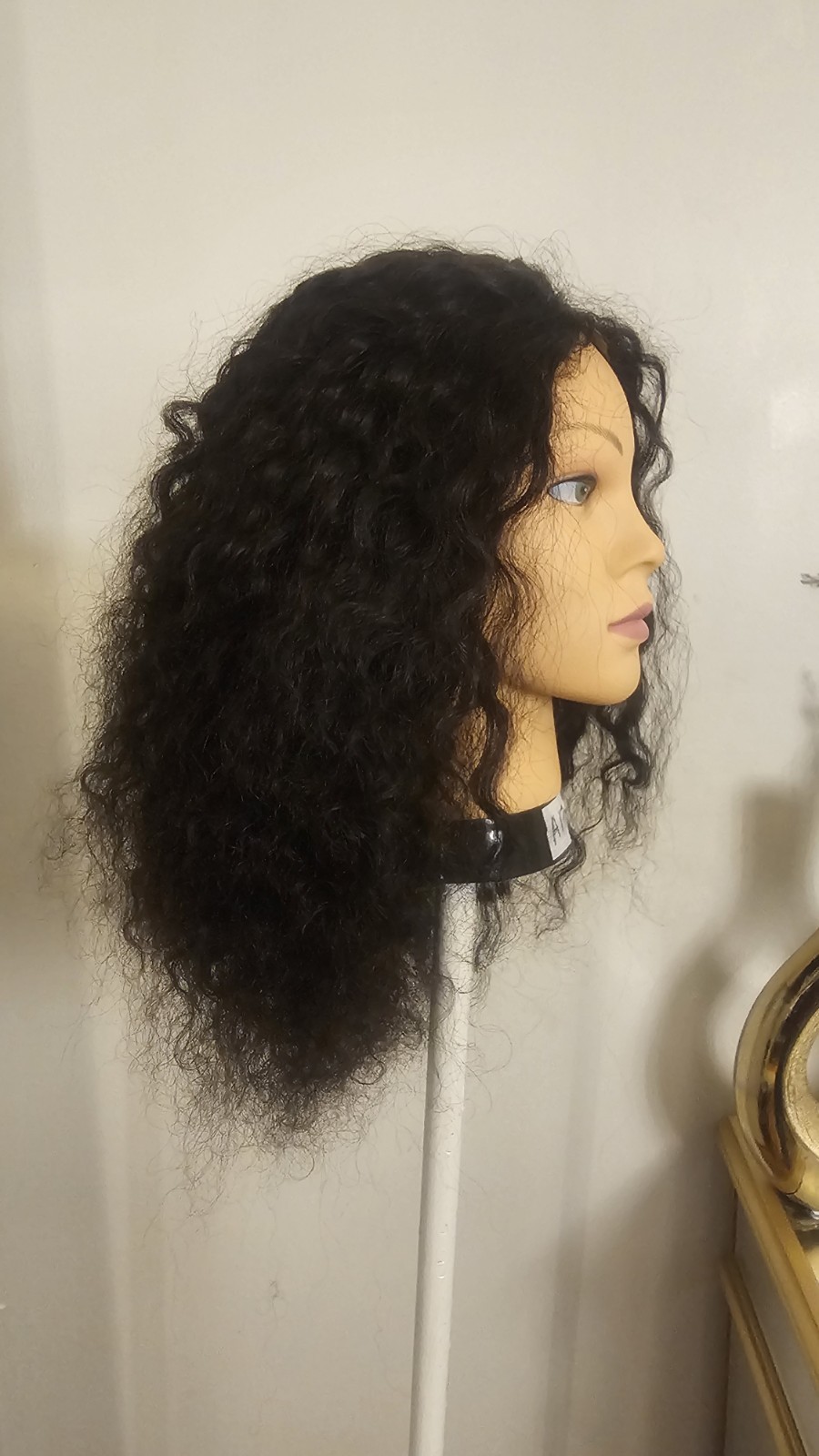 High-Quality Regular Top 18 To 20 ” Black Wavy 150% Virgin Human Hair Lace Wig