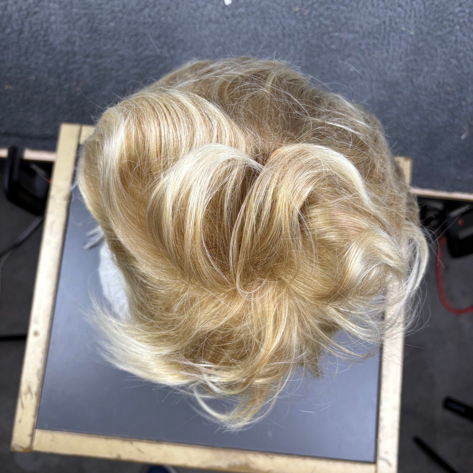 Short Blonde Layered Pixie Cut Synthetic Wig Average Cap Size 21.5-22.5 Inch