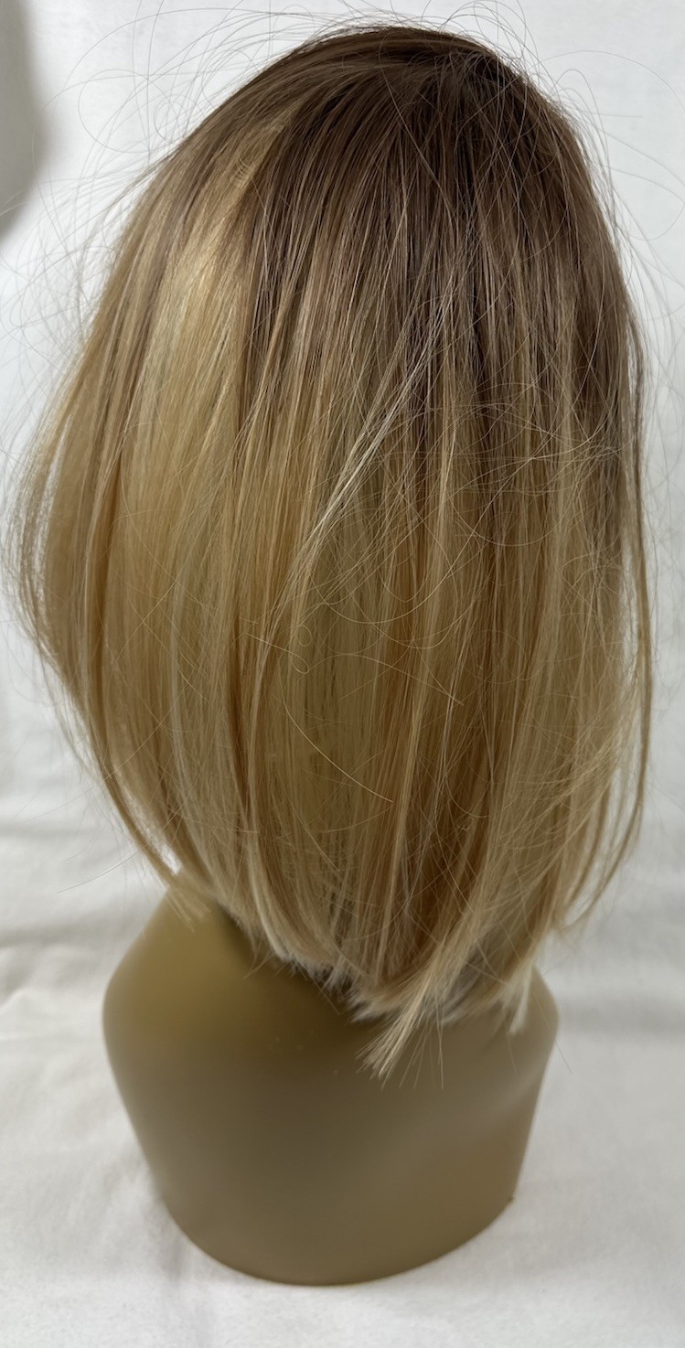 Auburn/Cinnamon Brown Strawberry Blonde Lob Wig C Part One Length Straight Ombre