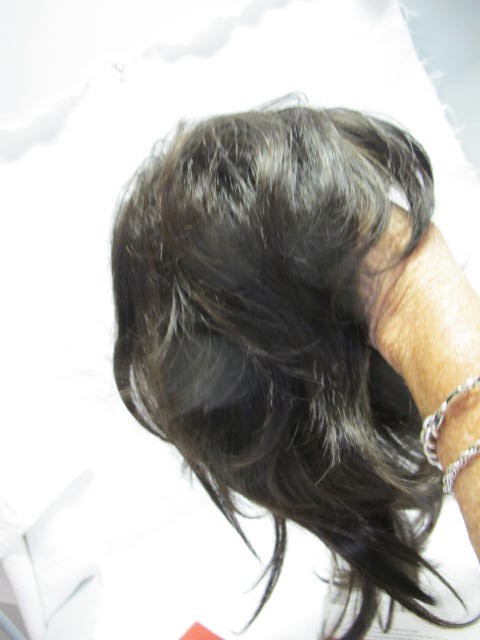 New Revlon Wig Style 6502 Nina Color 4/6 R Coffee Bean 16″ Layered w Bangs
