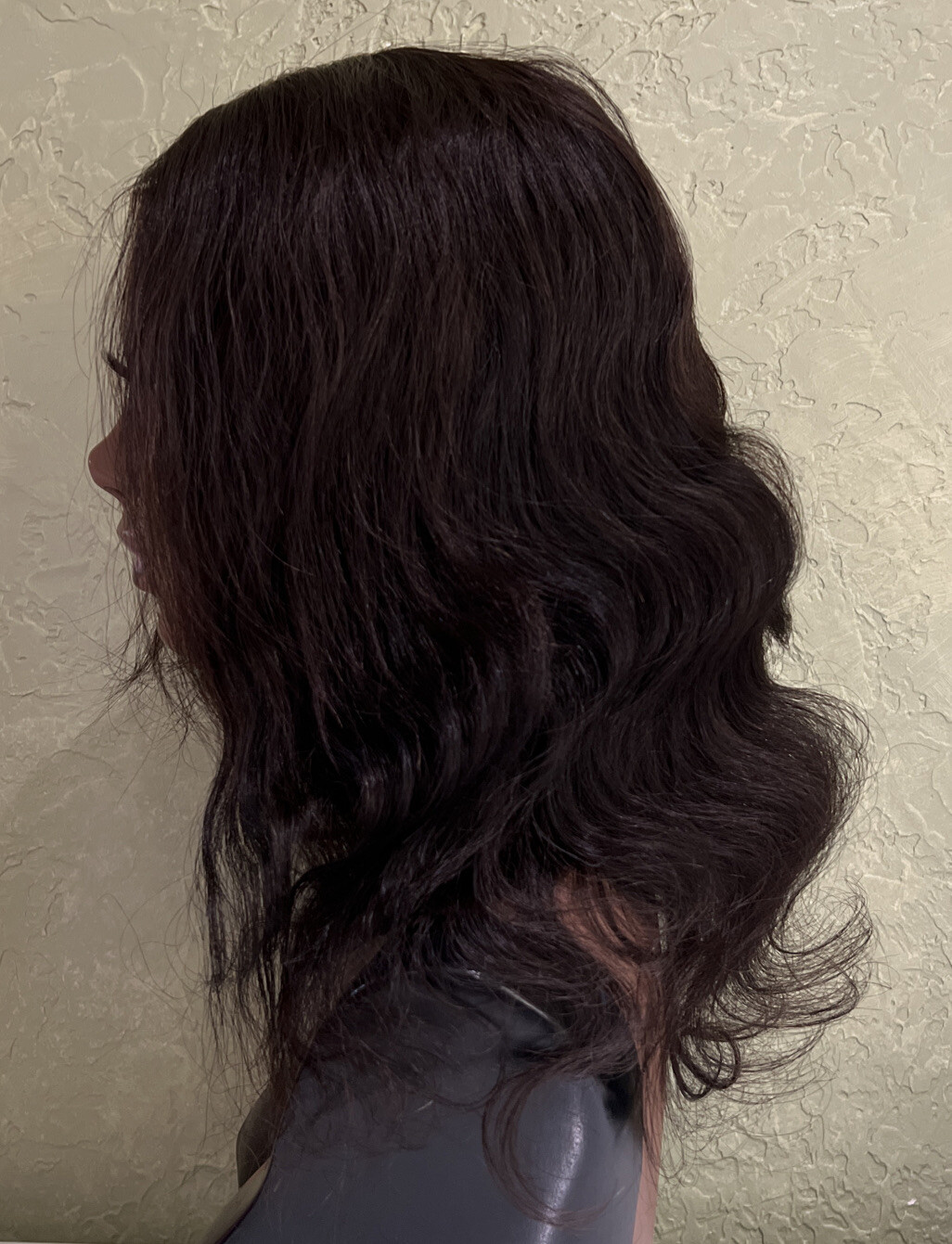 4×4 Lace Front 100% Real Human Hair Wig Natural Black Wavy 18” Stretched Med