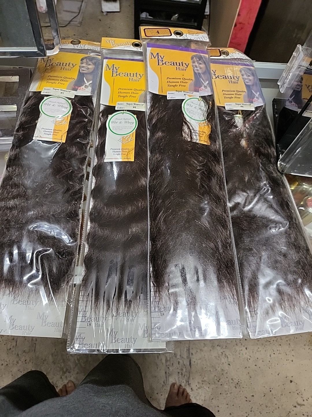 Super Weave Human Hair WET AND WAVY 14 Inches 4pks Colour 4