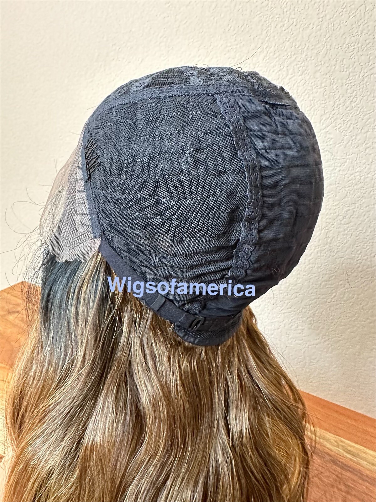 Honey Blonde Ombré Wig Wavy Layered Lace Front Middle Part 26 Inch Long Heat Ok