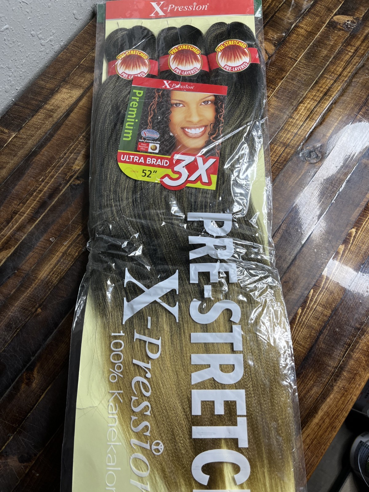 X-Pression Ultra Braid 3X Pre-Stretched 52″ Braiding Hair Color 2T1B/27 Ombre