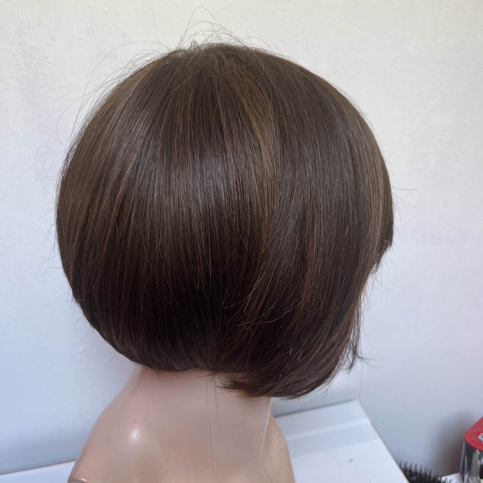 Hairdo Layered Bob Wig R6/30h Chocolate Copper Medium Red Brown